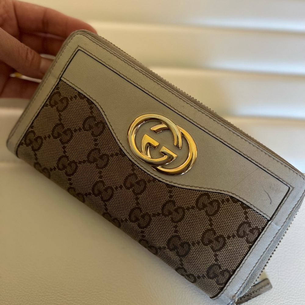 GUCCI wallet